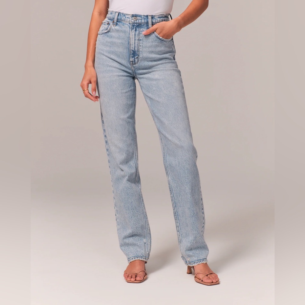 Abercrombie & Fitch Ultra high rise 90s straight jeans curve love